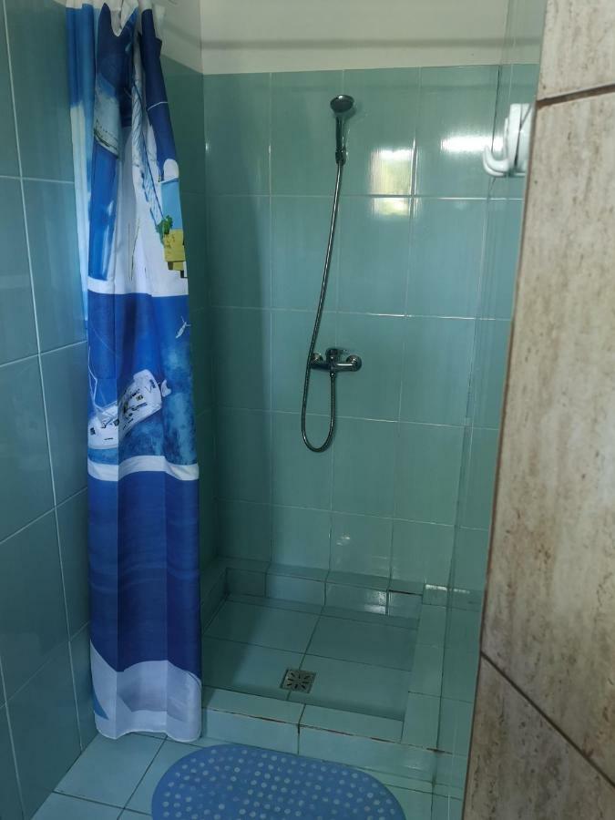 Отель Casa Aura 1 Костинешти Экстерьер фото